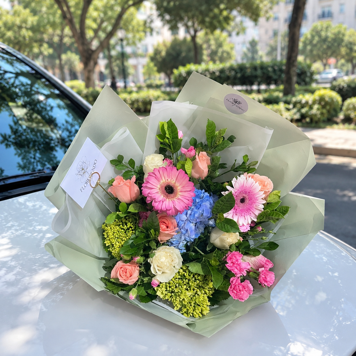 Ramo de Gerberas, Rosas y Hortensias de Vivero