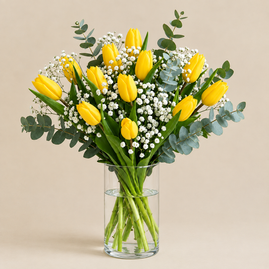 Florero de Tulipanes Amarillos